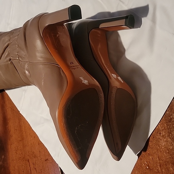 Lamb leather beige tall boots with heels by Santoni size 37 - Picture 6 of 8